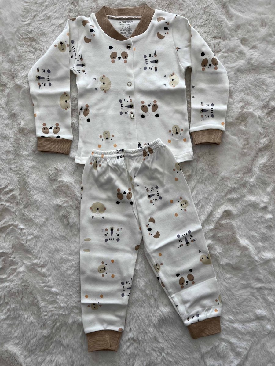 Sade Aslan Surat Desenli Çıtçıtlı Pijama Takımı