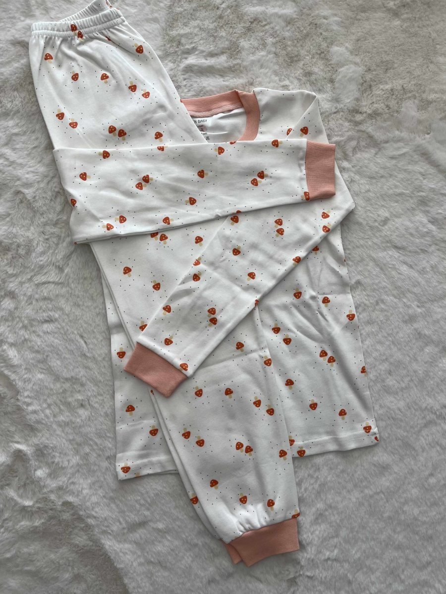 Serpme Mantar Desenli Pijama Takımı