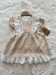kollari-etegi-firfirli-3-dugmeli-muslin-elbise-5358.jpg