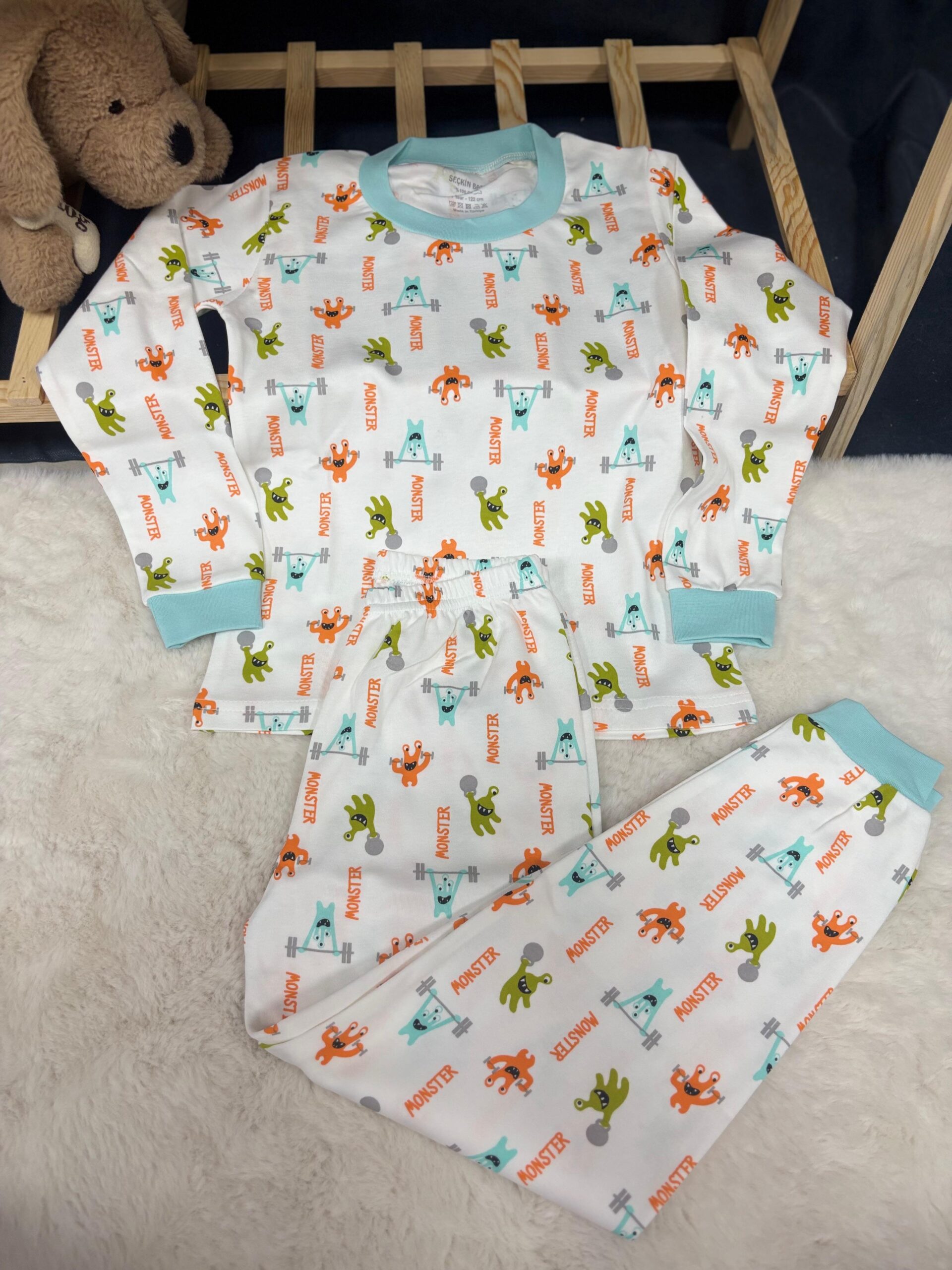 monster pijama takımı