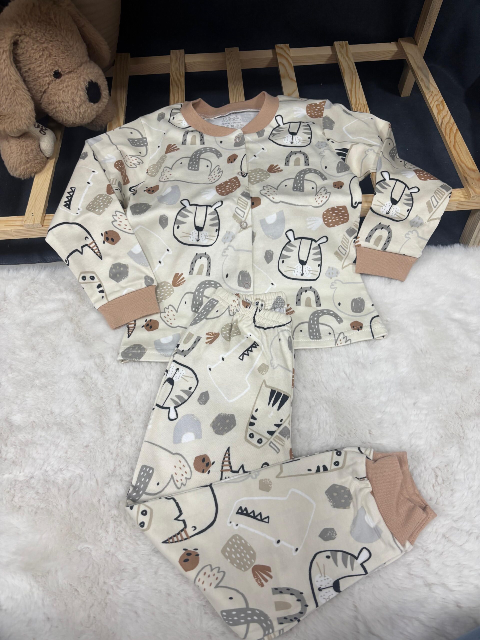 Soft Hayvanlar Çıtçıtlı Pijama Takım