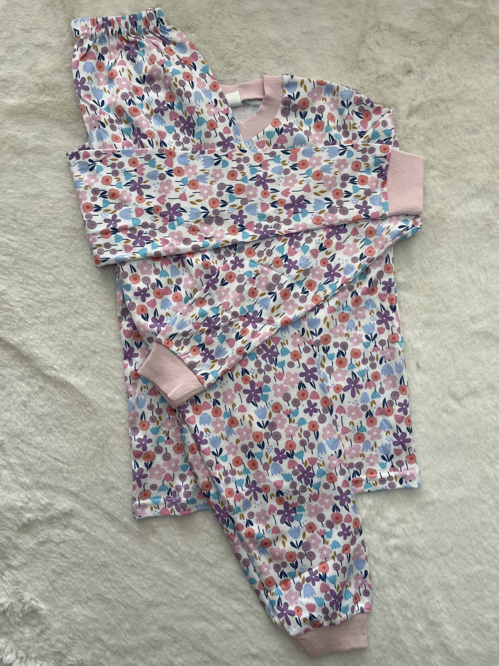 Çiçekli Pijama Takımı