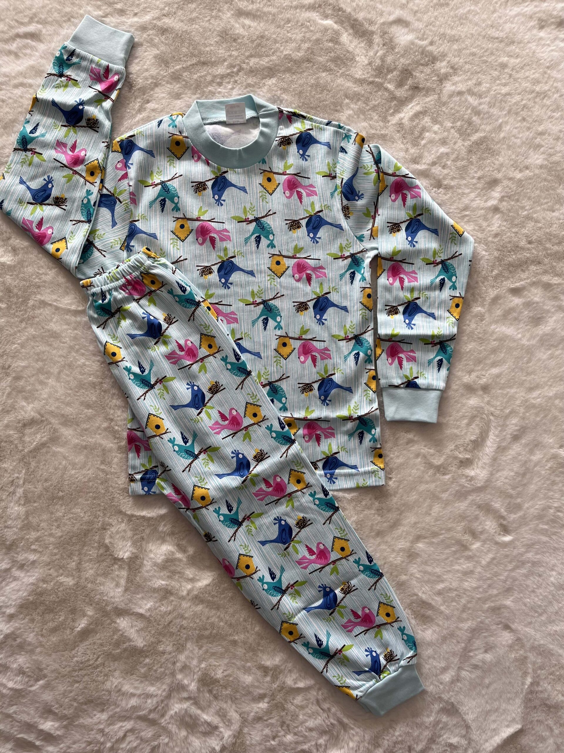 Dalda Kuş Pijama Takımı