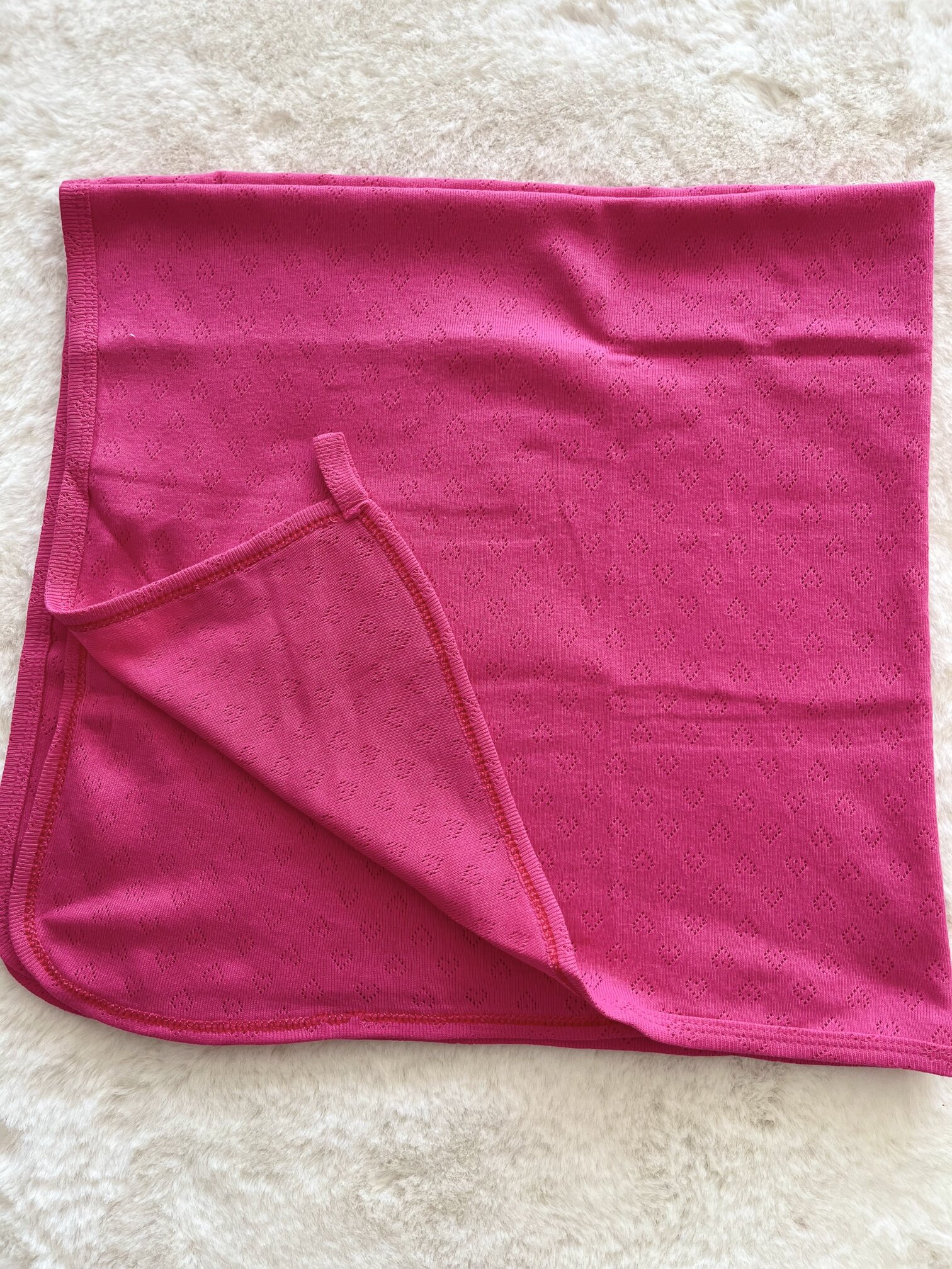 Fuşya  Jakarlı Tek Kat Battaniye 70*75 cm